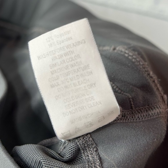 Zyia One More Rep Sports Bra in Gray size Large - Picture 6 of 7